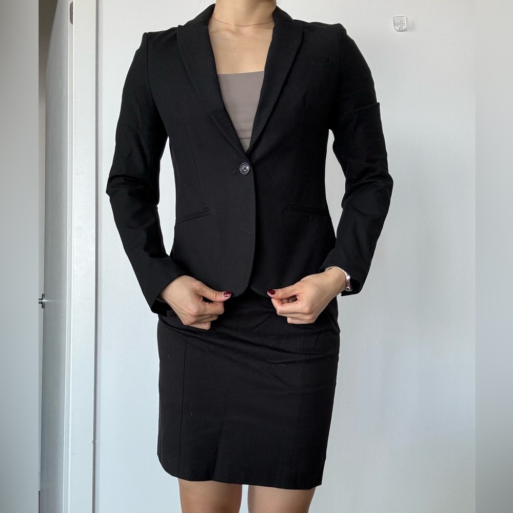 Banana Republic black classic one-button blazer with mid length skirt